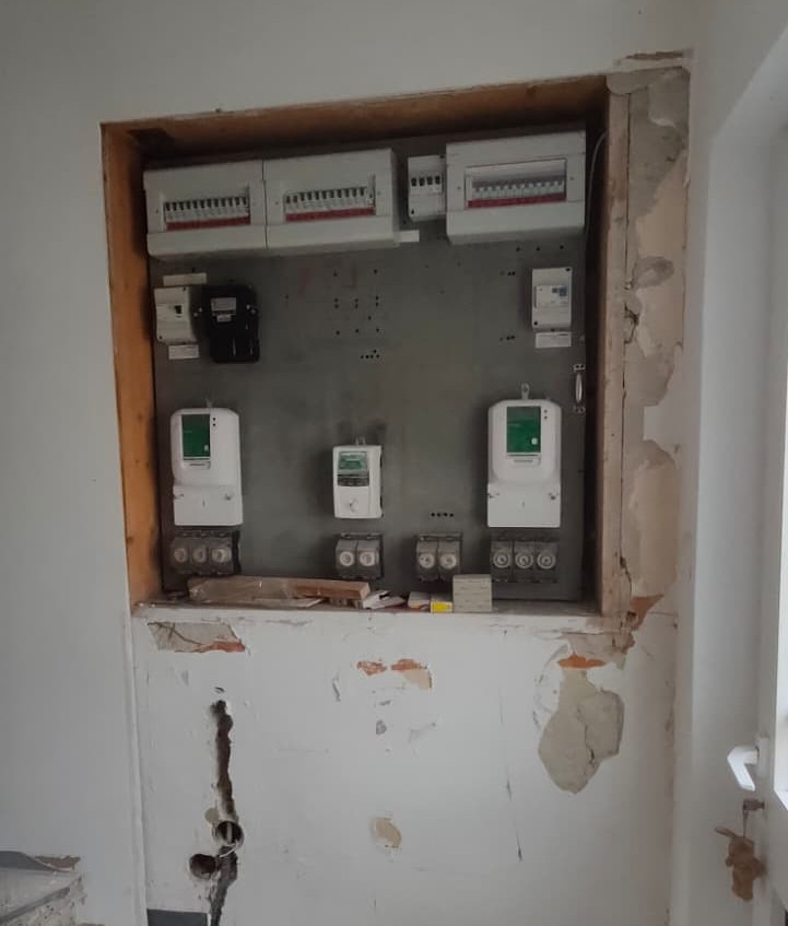 Hauptverteiler – Bild 2